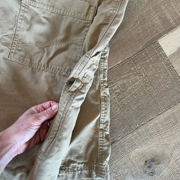 Men’s Columbia shorts - Picture 4 of 5